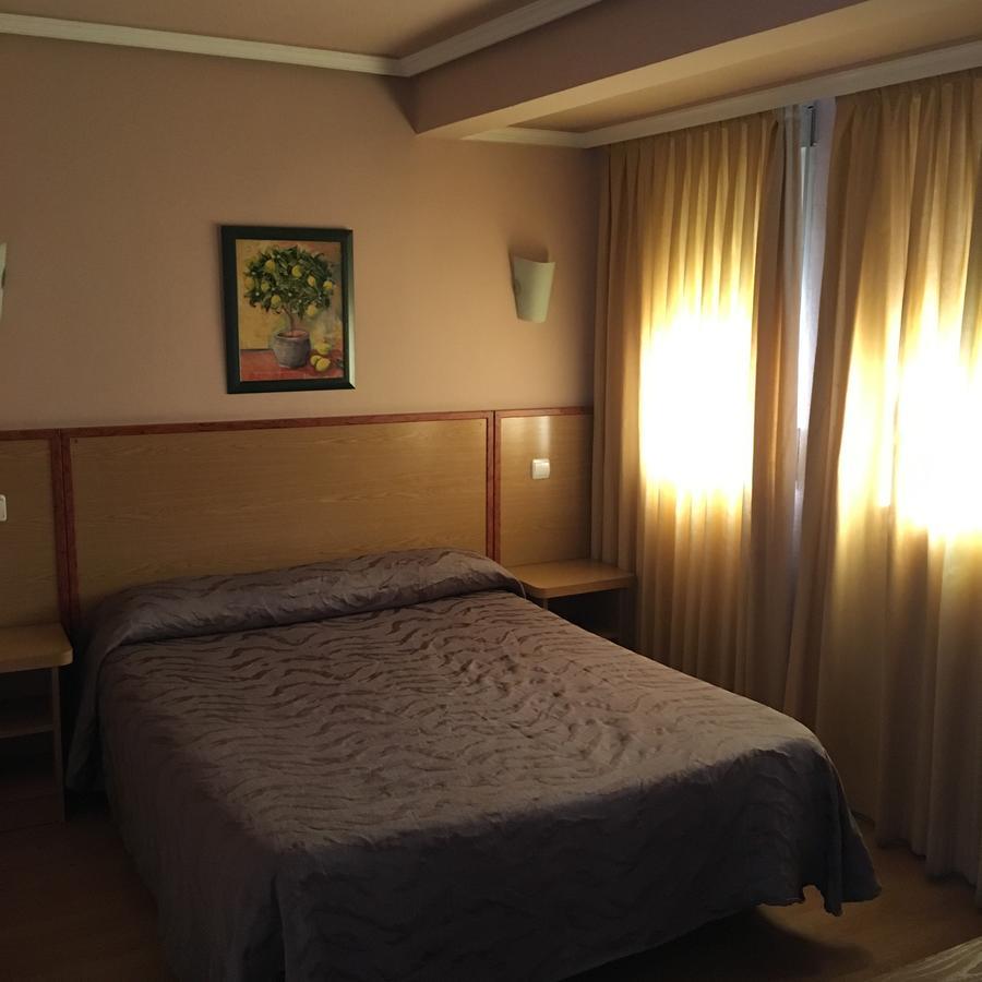 Hotel Avenida Leganes Luaran gambar